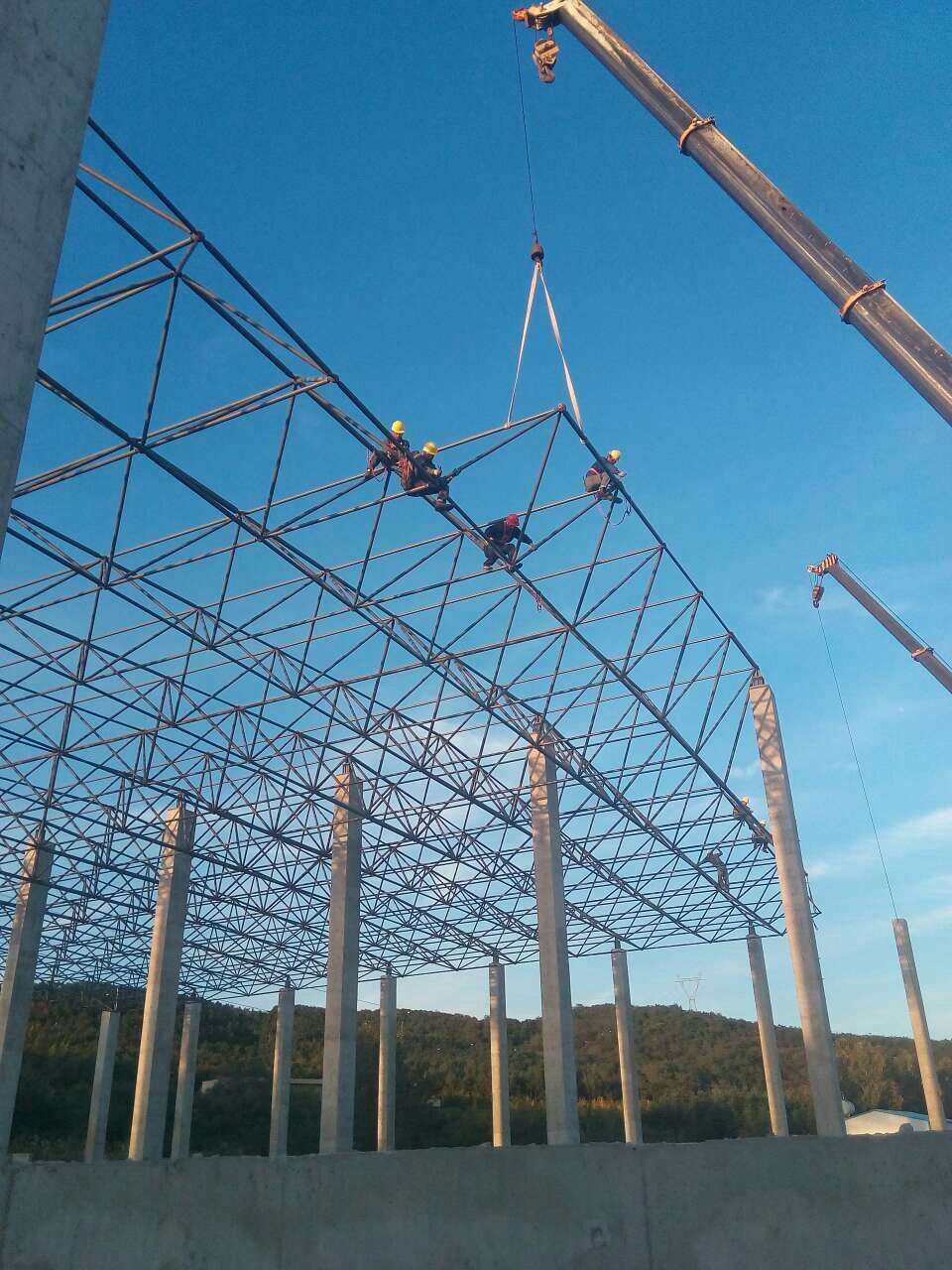 贵阳汪清物流园网架